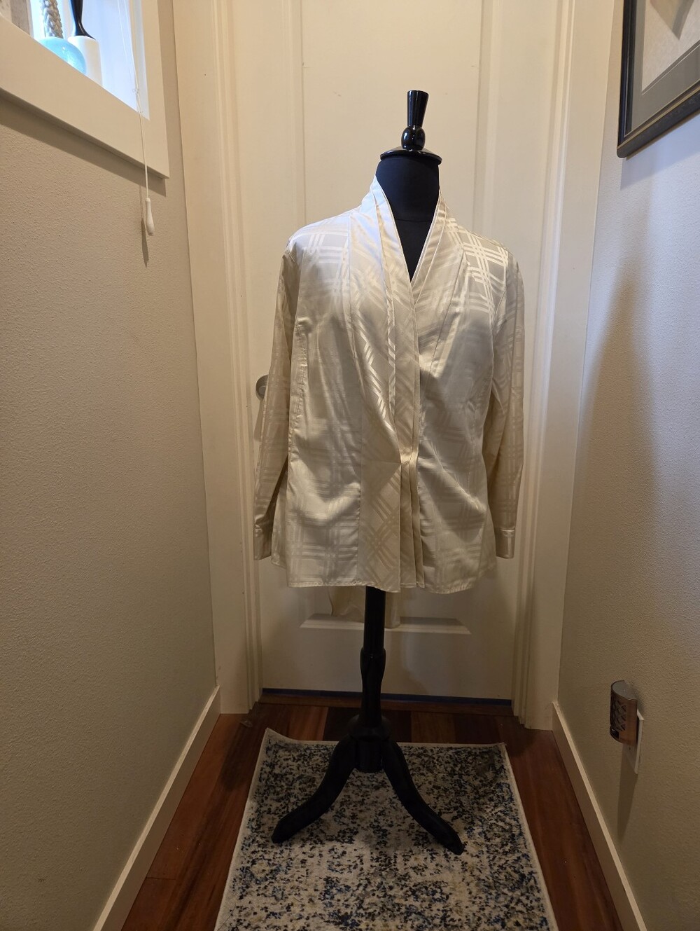 Jones New York Elegant Cream Satin Plaid Wrap-Style Jacket-Blouse